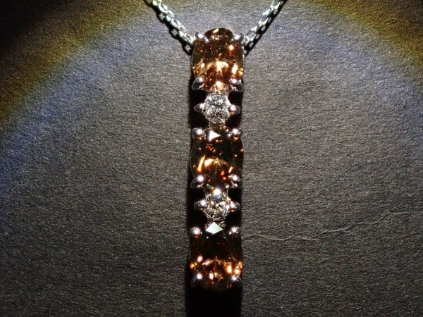 【カラフリ】K18WGブラウンダイヤモンド1.09ct ペンダント（ネックレス） - カラッツSTORE