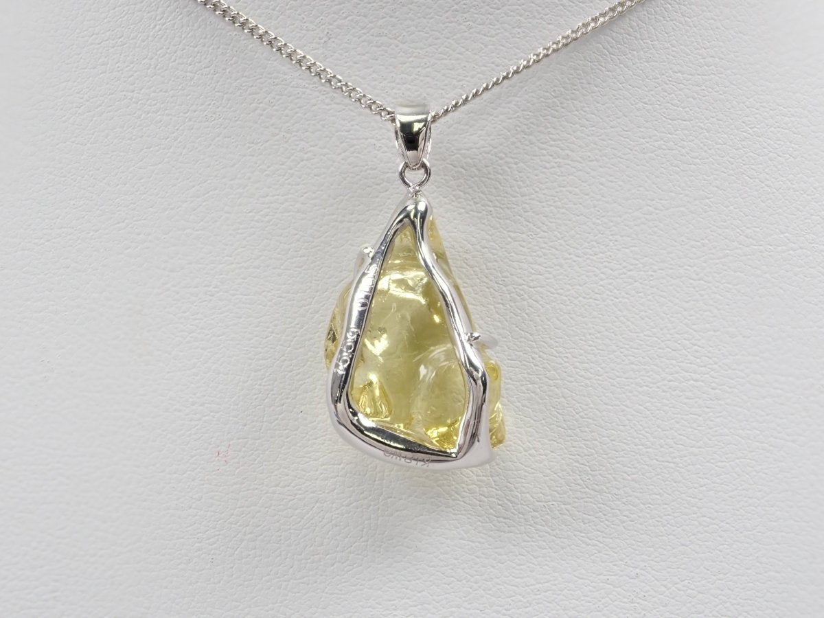 【カラフリ】K18WGイエローベリル15.59ct ペンダントトップ（ネックレストップ） - カラッツSTORE