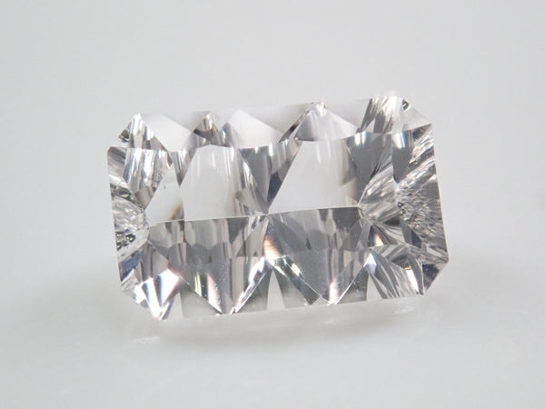 メキシコ産ダンビュライト 1.981ctルース メキシコ産ダンビュライト 1.981ctルース