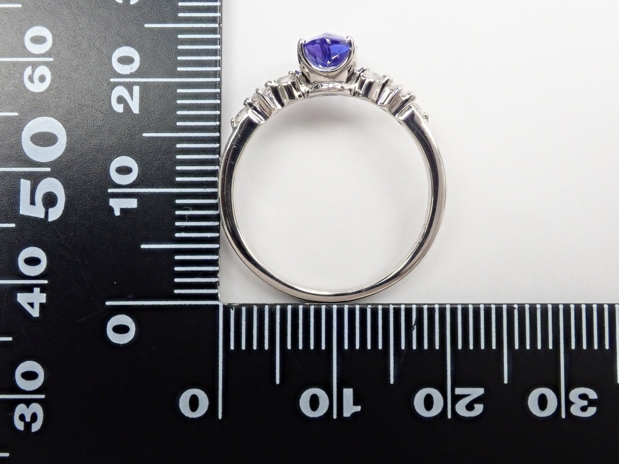 Pt900タンザナイト1.16ct リング - KARATZ STORE｜カラッツSTORE