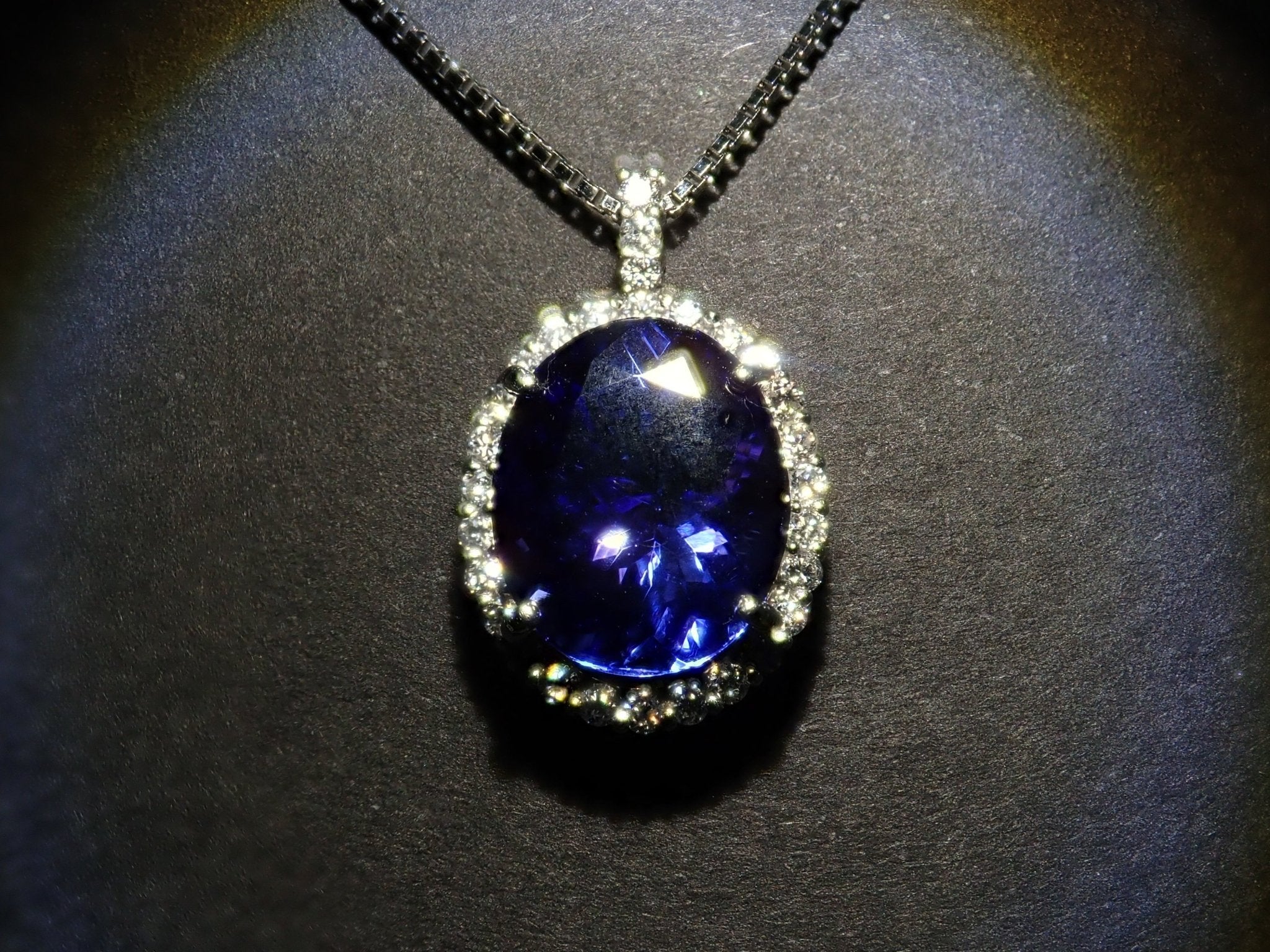 Pt900タンザナイト2.63ct ペンダント（ネックレス） - KARATZ STORE｜カラッツSTORE