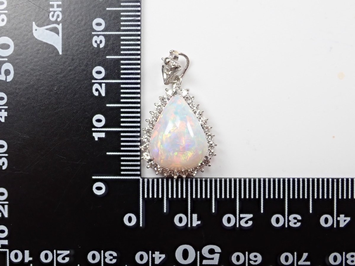 【カラフリ】Pt900オパール5.74ct ペンダント（ネックレス） - カラッツSTORE