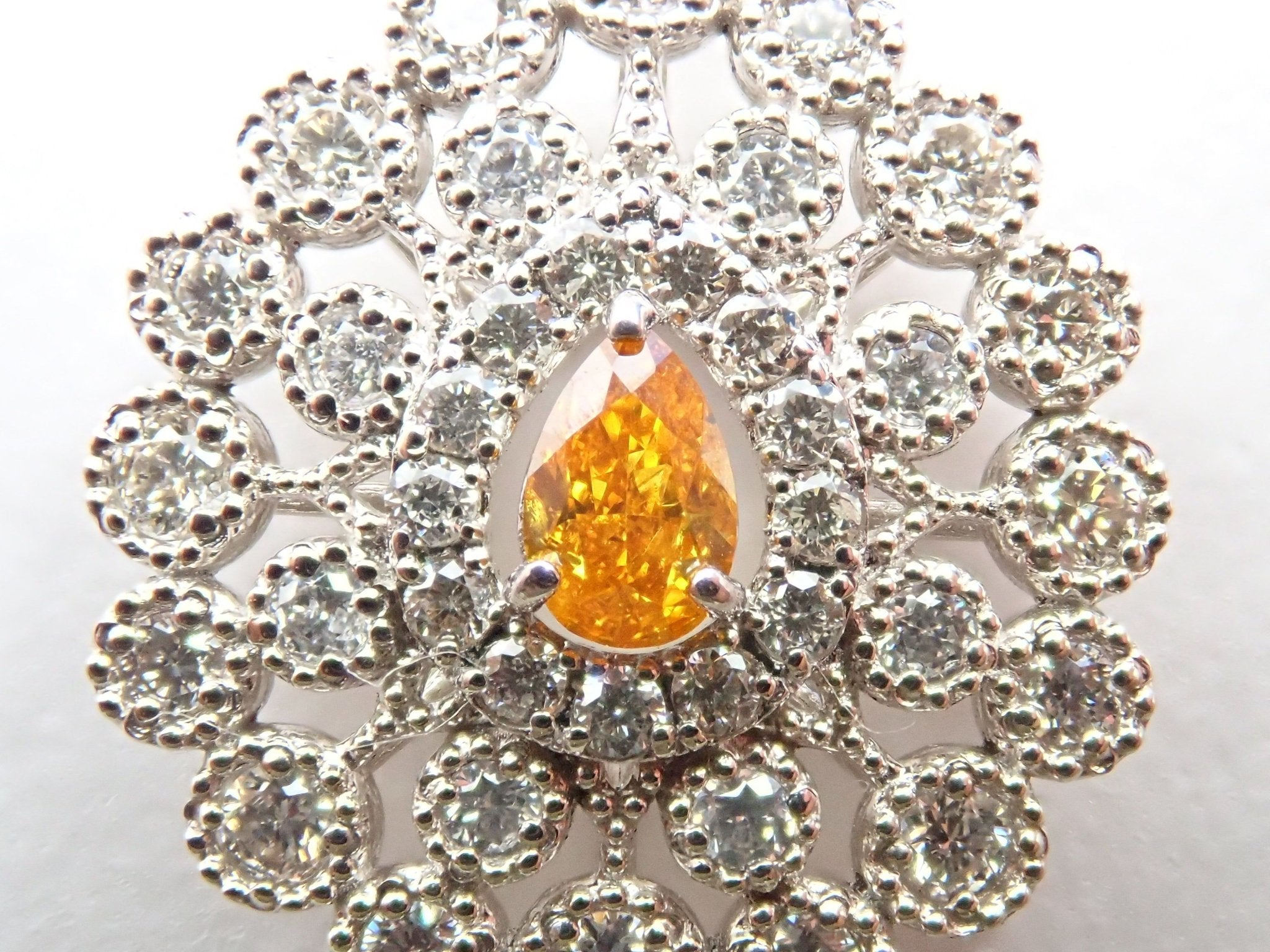 Pt950 イエローダイヤモンド0.158ct ペンダント（FANCY DEEP ORANGE YELLOW） - KARATZ STORE｜カラッツSTORE