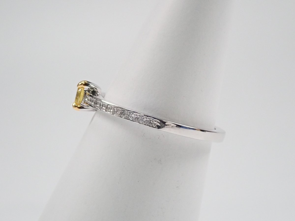 Pt950イエローダイヤモンド0.186ct リング（FANCY VIVID YELLOW,I-1） - カラッツSTORE