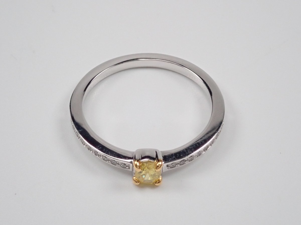 Pt950イエローダイヤモンド0.186ct リング（FANCY VIVID YELLOW,I-1） - カラッツSTORE