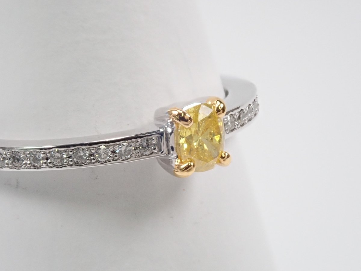 Pt950イエローダイヤモンド0.186ct リング（FANCY VIVID YELLOW,I-1） - カラッツSTORE