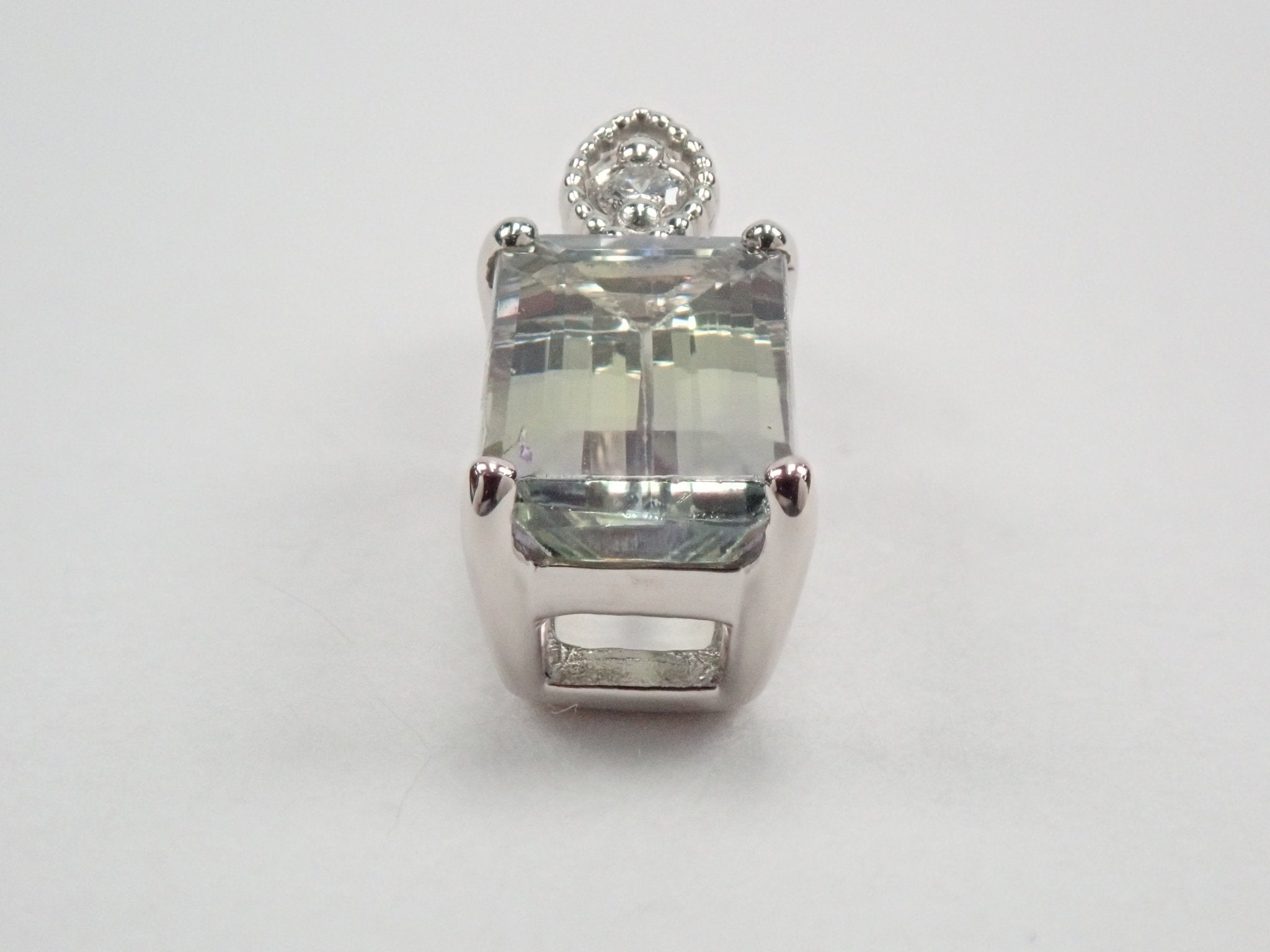 Pt950バイカラータンザナイト0.806ct ペンダントトップ（ネックレストップ） - KARATZ STORE｜カラッツSTORE